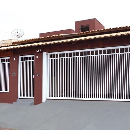 Casa Recanto Cunha, 4 Quartos, 10 Min Do Thermas Olímpia Esterno foto