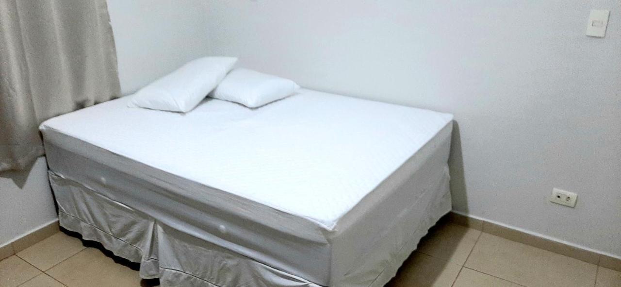Casa Recanto Cunha, 4 Quartos, 10 Min Do Thermas Olímpia Esterno foto